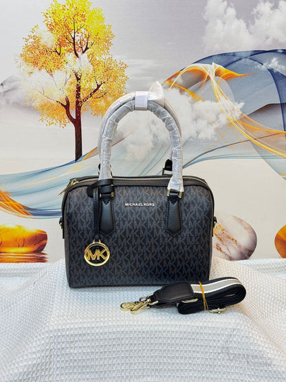 Michael Kors Bag | Bedford Large Duffle Black Gold Logo