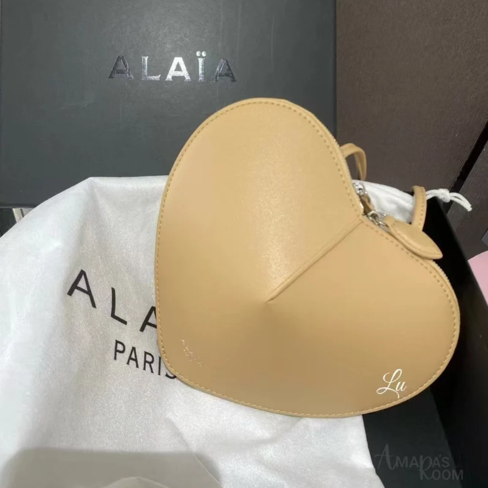 Alaïa Bag Le Cœur Bag Calfskin Light Skin