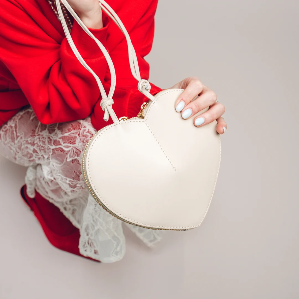 Alaïa Bag Le Cœur Bag Calfskin White