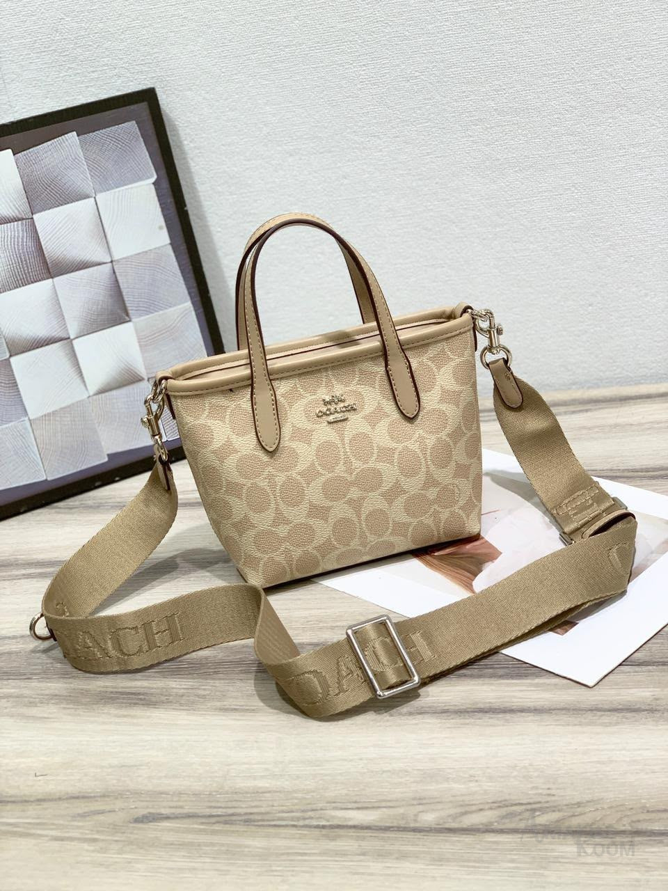 Coach Bag City Mini Tote Signature Canvas