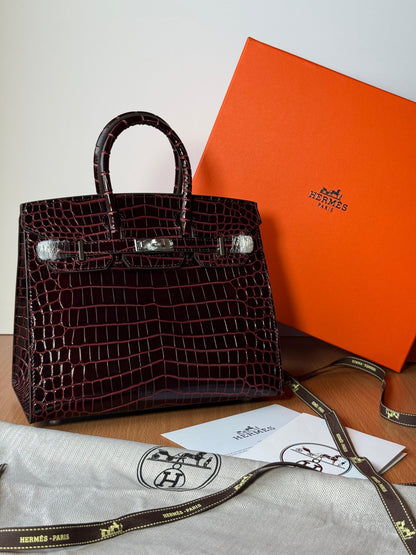 Hermès Bag | Birkin 35 Burgundy Crocodile