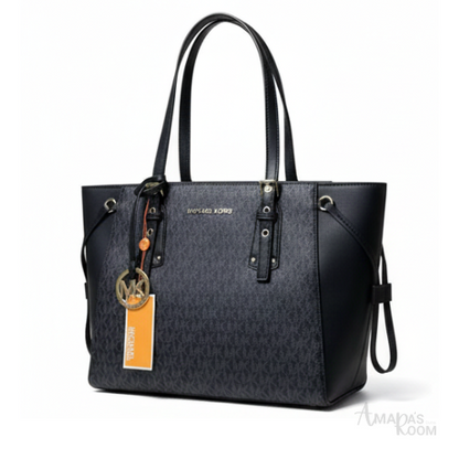 Michael Kors Bag | Signature Voyager Leather Black