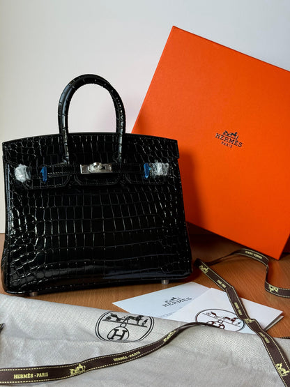 Hermès Bag | Birkin 35 Crocodile Black Silver Lock