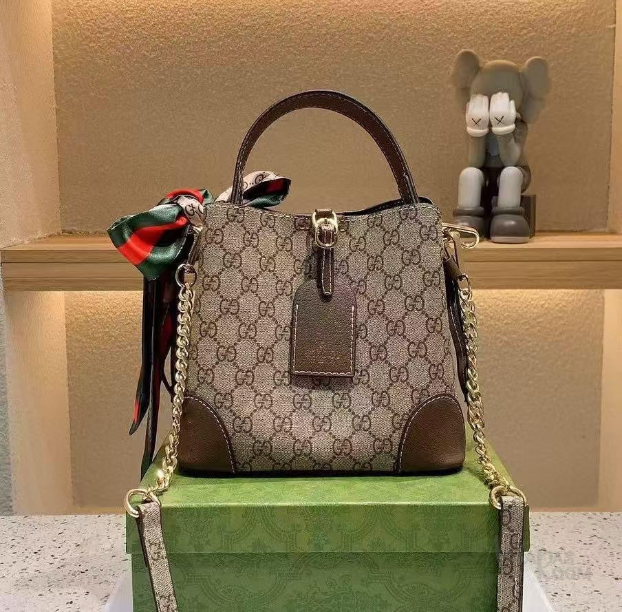 Gucci Bag GG Supreme Canvas Mini Bucket