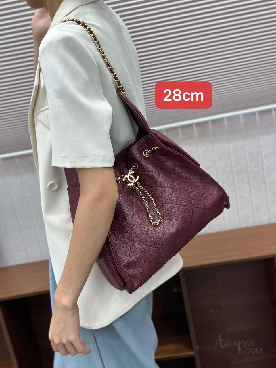 Chanel Bag 28 Hobo Red