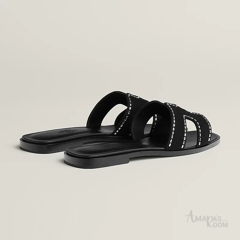 Oran Studded Slides – Black – Amara UAE image 3