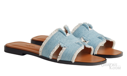 Oran Leather Slides – Light Blue – Amara UAE image 2